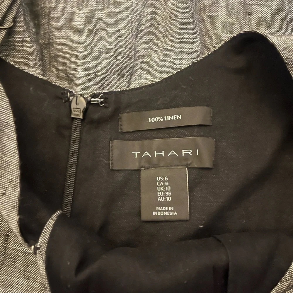 Tahari | Pants & Jumpsuits | Tahari Flowy Jumpsuit | size 6 - Picture 3 of 3